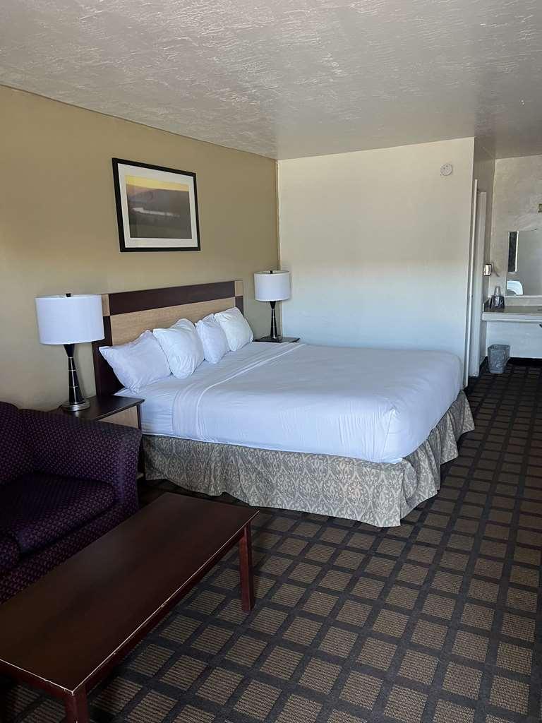 Americas Best Value Inn Wendover Rom bilde